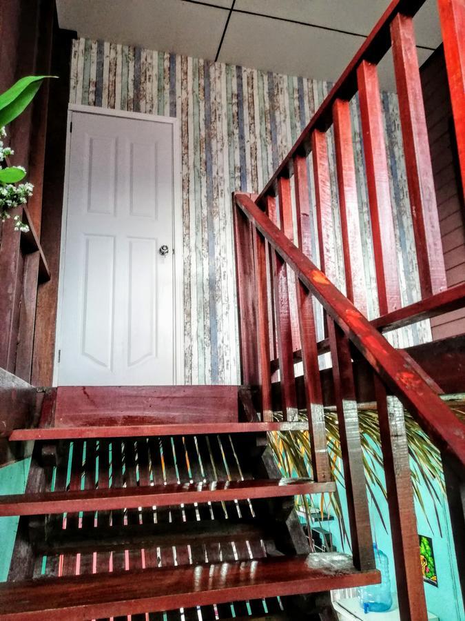 Champion Hostel 2 (Adults Only) Chiang Mai Esterno foto