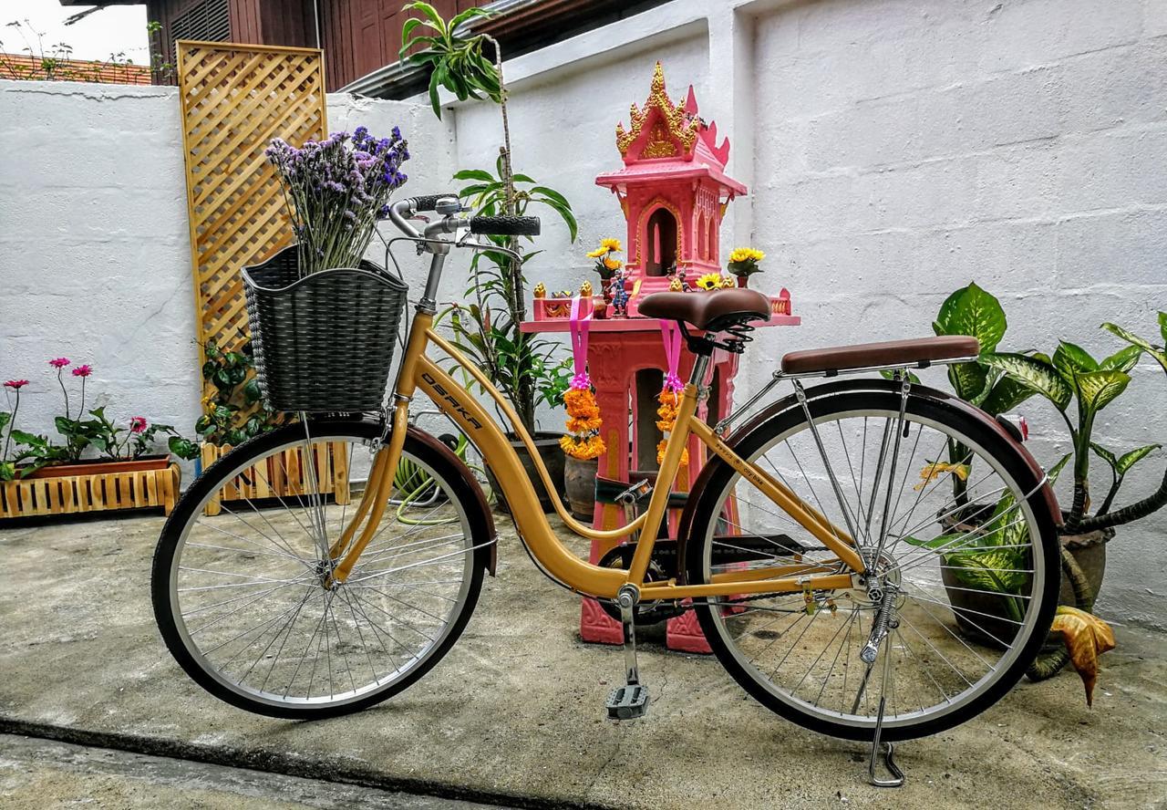 Champion Hostel 2 (Adults Only) Chiang Mai Esterno foto